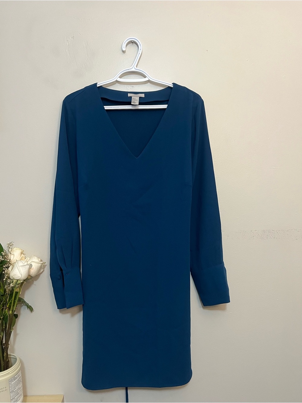 H&M Teal V-Neck Long Sleeve Shift Dress with tie around waist